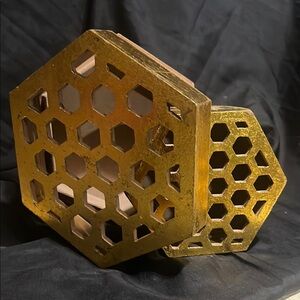 Gold Honeycomb Nesting Boxes